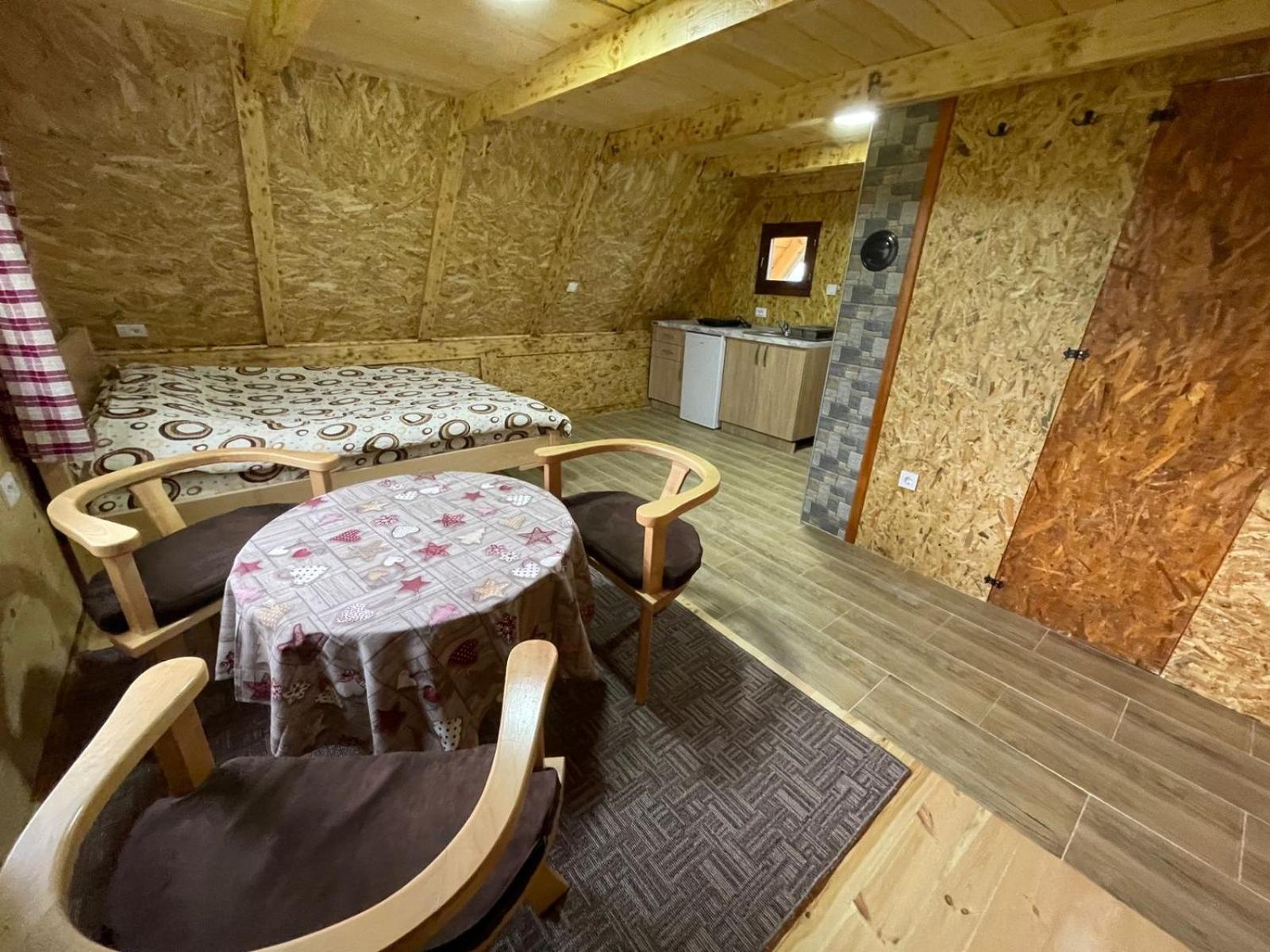 Mountain Peaceful Cottages Zabljak  Luaran gambar