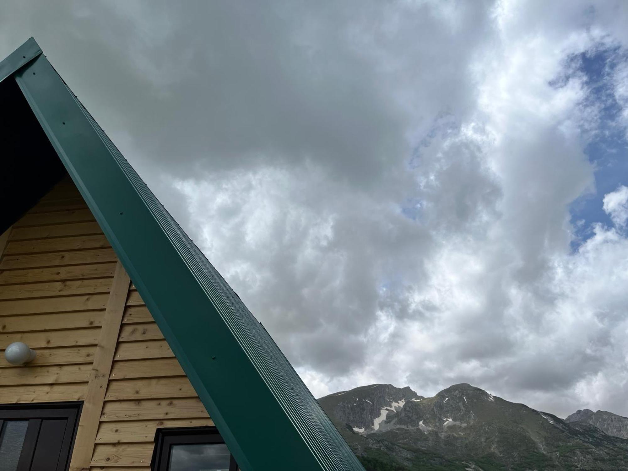 Mountain Peaceful Cottages Zabljak  Luaran gambar